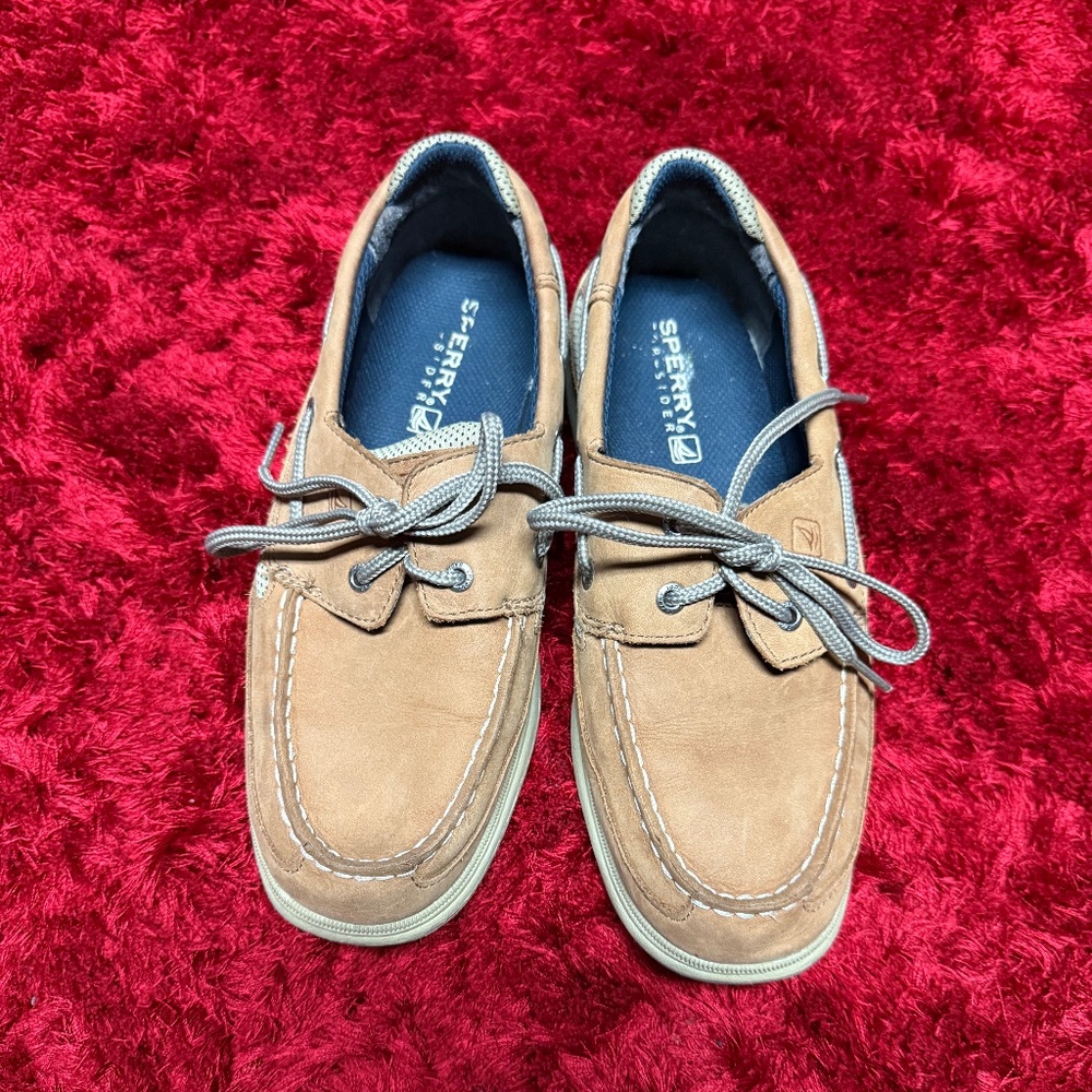Sperry shoes